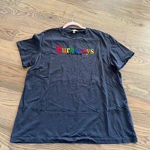 AUTHENTIC Burberry T-Shirt 🌈